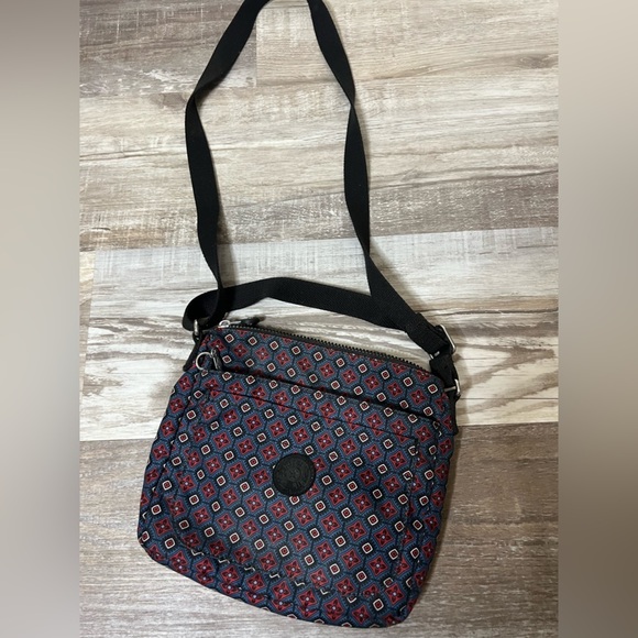 Kipling Blue & Red Print Polyester Crossbody Shoulder Bag Purse Handbag - Picture 1 of 5